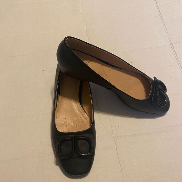 NYDJ Women’s Faiza Nappa Leather Black Metal Bit Slip On Shoes Size 6.5 SEE DESC - Picture 10 of 12